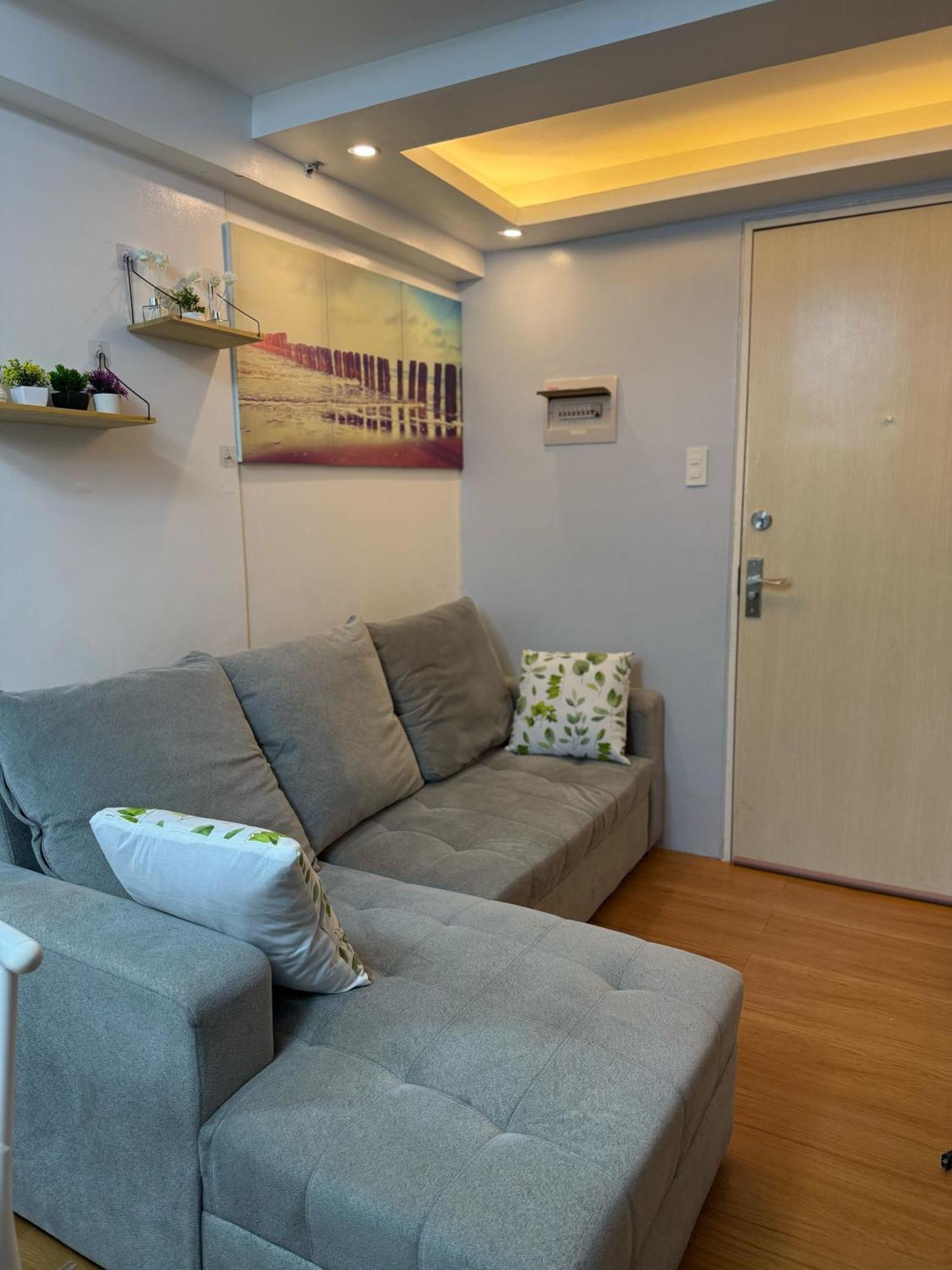 Cozy Condovibe 2 Bedroom Staycation Near Sm East Ortigas With Netflix! * Manila