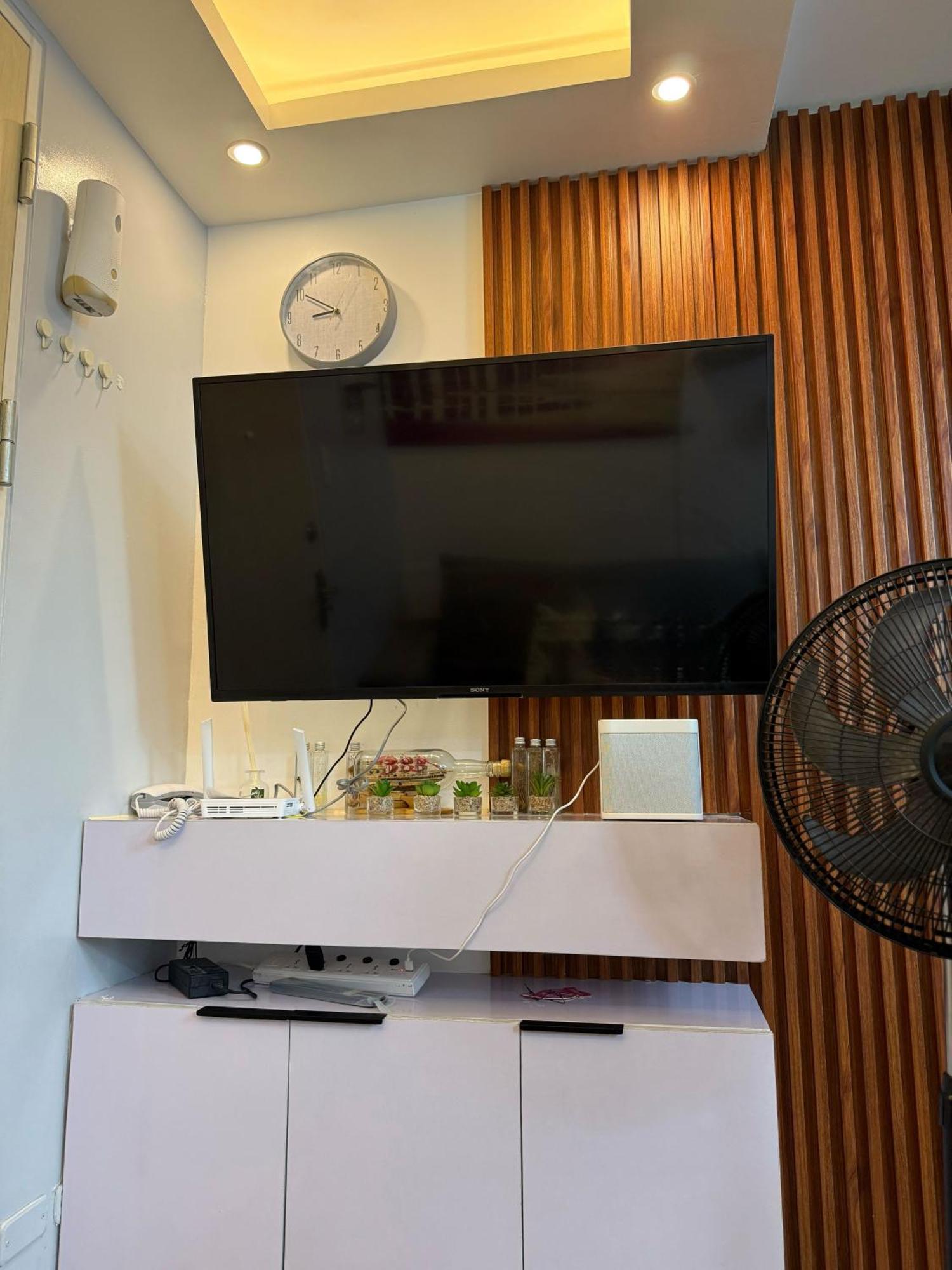 Cozy Condovibe 2 Bedroom Staycation Near Sm East Ortigas With Netflix! Apartment Manila